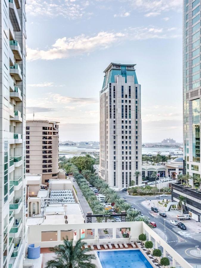 Very In Skyview Tower Marina